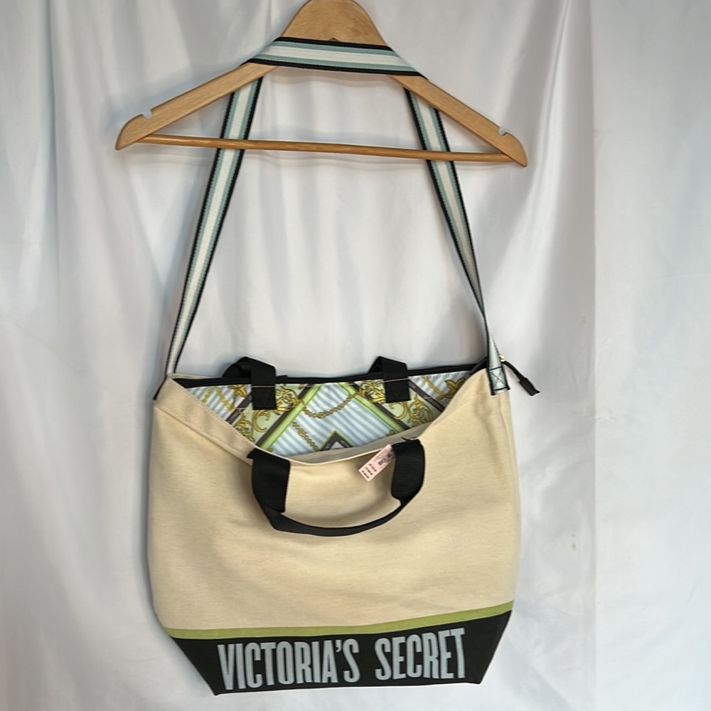 NWT VICTORIA SECRET cooler tote - Picture 3 of 4
